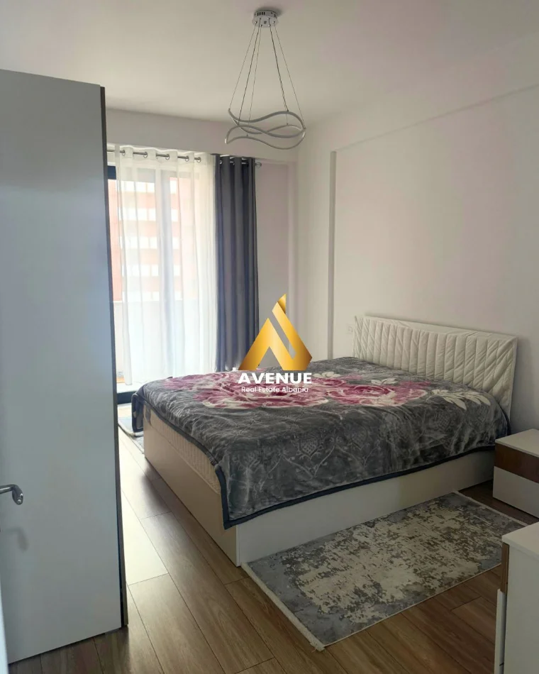 Tirane, jepet me qera apartament 1+1+Ballkon Kati 2, 65 m² 500 € (Rruga Sokrat Miho)
