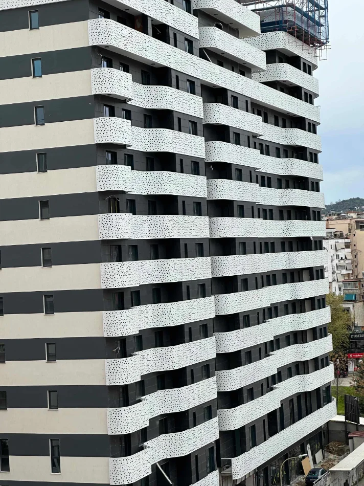 Tirane, shitet apartament 1+1+Ballkon Kati 6, 71 m² 180.000 € (Corner Residence)