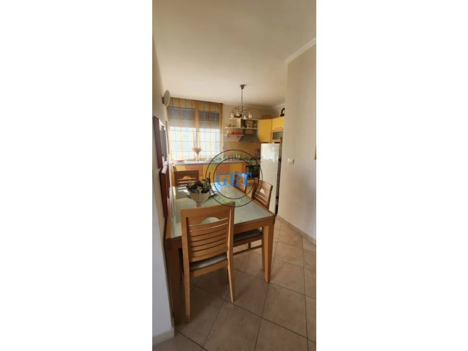 Durres, shitet apartament 2+1+Ballkon Kati 9, 350 m² 225.000 € (Plazh Iliria, Durres)