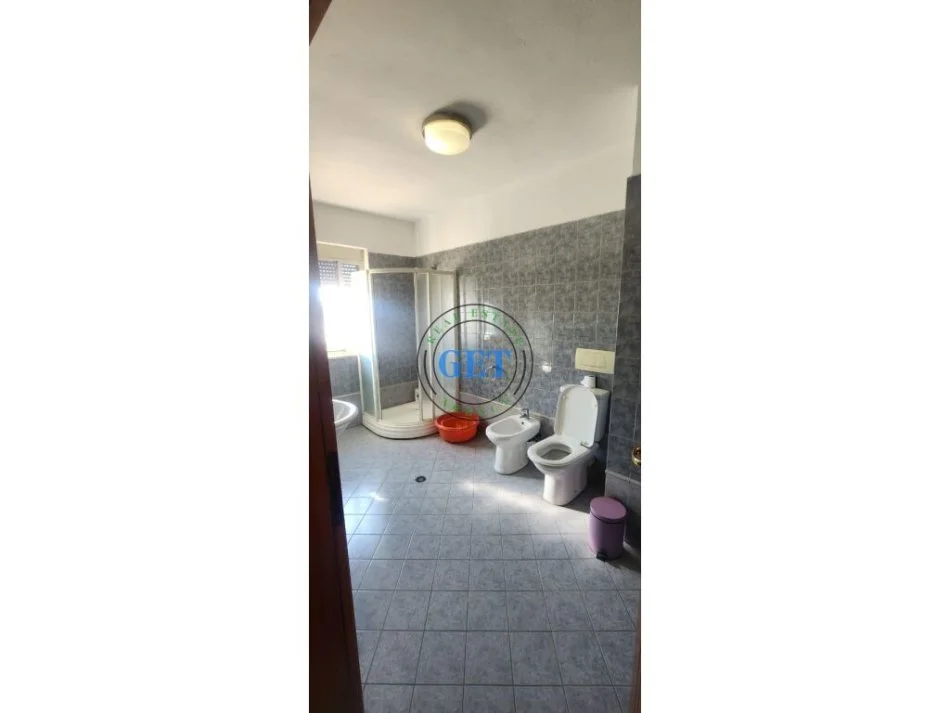 Durres, shitet apartament 2+1+Ballkon Kati 9, 350 m² 225.000 € (Plazh Iliria, Durres)