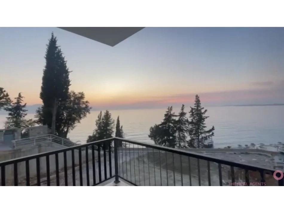 Vlore, shitet apartament 2+1 Kati 3, 370.776 € 