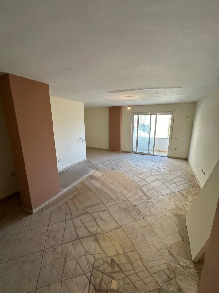 Tirane, shitet apartament 2+1+Aneks+Ballkon Kati 3, 114 m² 114.000 € (Fresk)