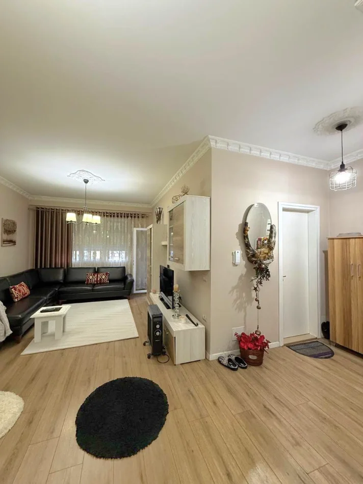 Tirane, shitet apartament 2+1 , 110 m² 308.000 € 