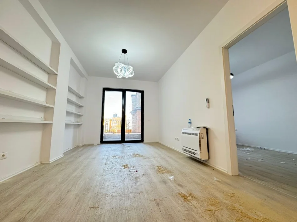 Tirane, shitet apartament 1+1 , 76 m² 199.000 € (Pazari i ri)