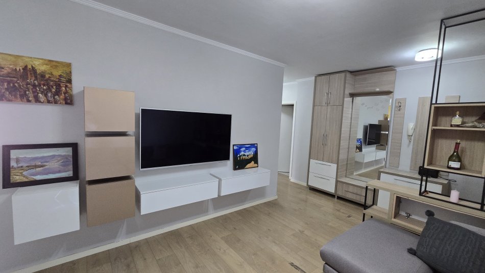 Tirane, shes apartament 2+1+Ballkon Kati 3, 98 m² 189.000 € (Ish Parku i Autobuzave)