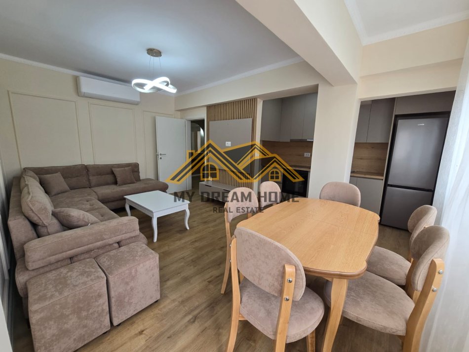 Durres, shitet apartament 2+1 Kati 3, 90 m² 180.000 € (QENDER)