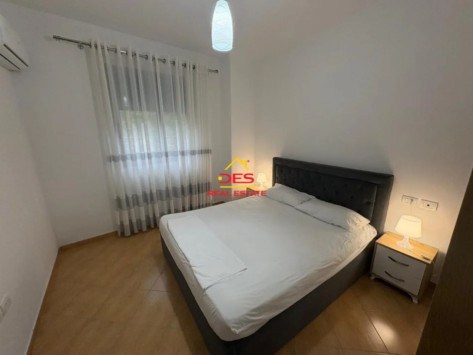 Vlore, shitet apartament 1+1+Ballkon Kati 2, 60 m² 96.000 € (Rruga Stefan Pano)