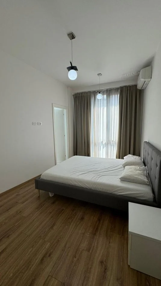 Tirane, jepet me qera apartament 1+1 Kati 3, 95 m² 1.200 € (stadiumi air albania)