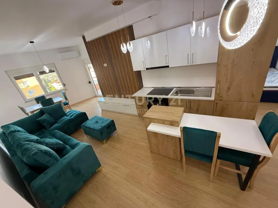 Durres, shes apartament 2+1 Kati 9, 85 m² 125.000 € (PLAZH-ILIRIA)