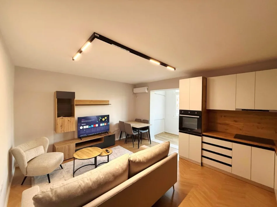 Tirane, shitet apartament 1+1 , 53 m² 143.000 € 