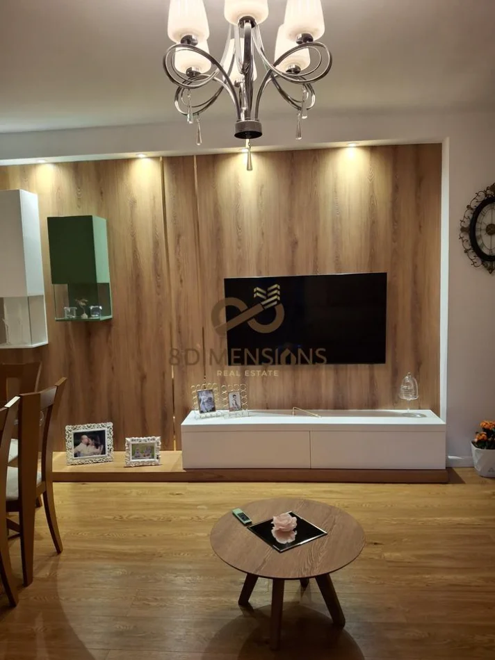 Tirane, shitet apartament 2+1+Ballkon Kati 4, 90 m² 159.000 € (laprake)