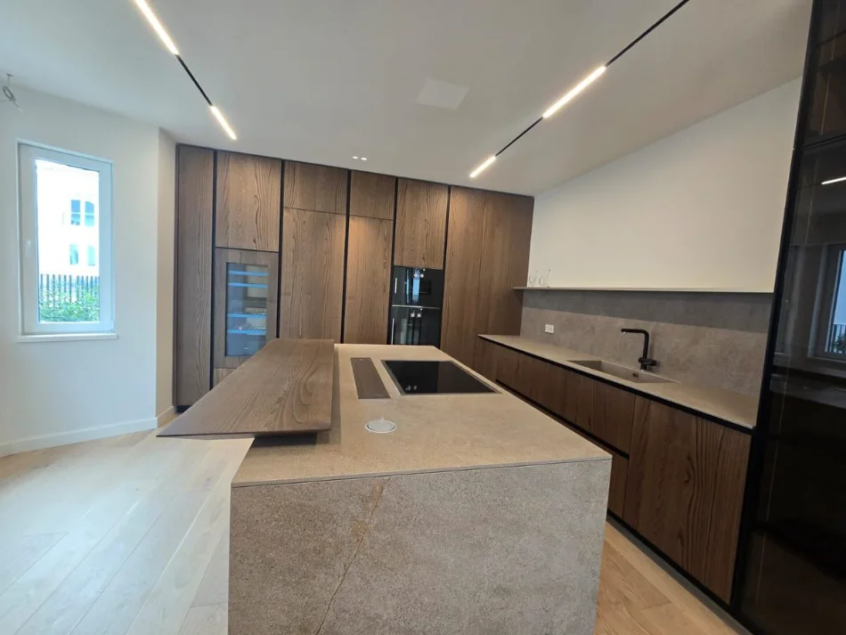 Tirane, shitet Vile 2 Katshe , 416 m² (Rolling Hills 2)