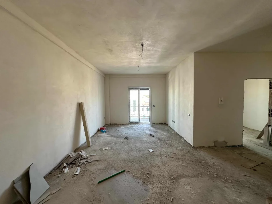 Tirane, shitet apartament 1+1+Aneks Kati 2, 76 m² 122.500 € (Porta Tirana e Re)