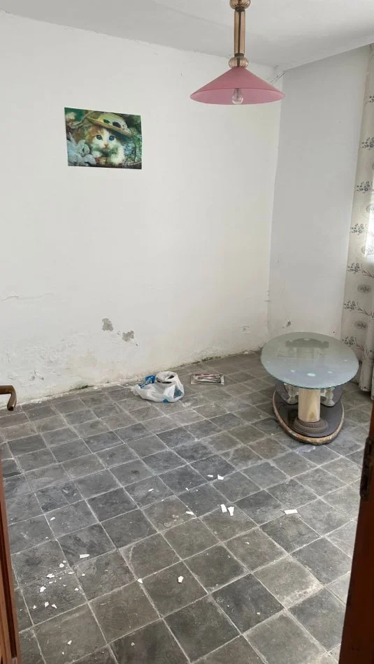 Durres, shitet shtepi 2+1 Kati 0, 100 m² 54.000 € (Ish Rajoni Policise)