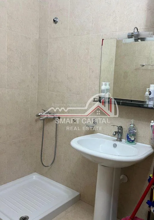 Vlore, jepet me qera apartament 1+1 Kati 6, 96 m² 350 € 