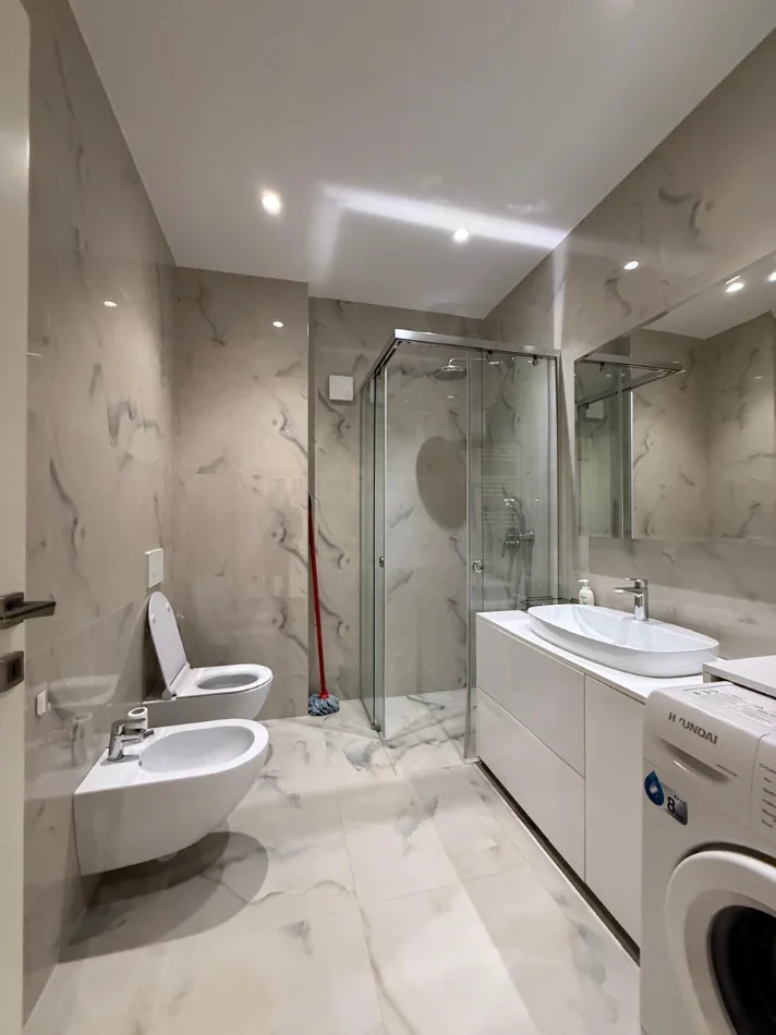 Tirane, shitet apartament 2+1 , 91 m² 340.000 € (buze rruges kosovareve)