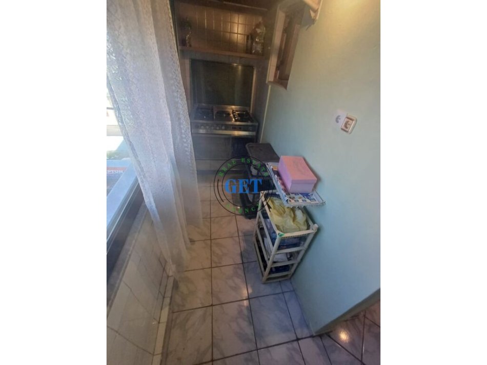 Durres, shitet apartament 2+1+Ballkon Kati 5, 83 m² 75.000 € (Prane Shkolles &quot;Qemal Mici&quot;, Durres)