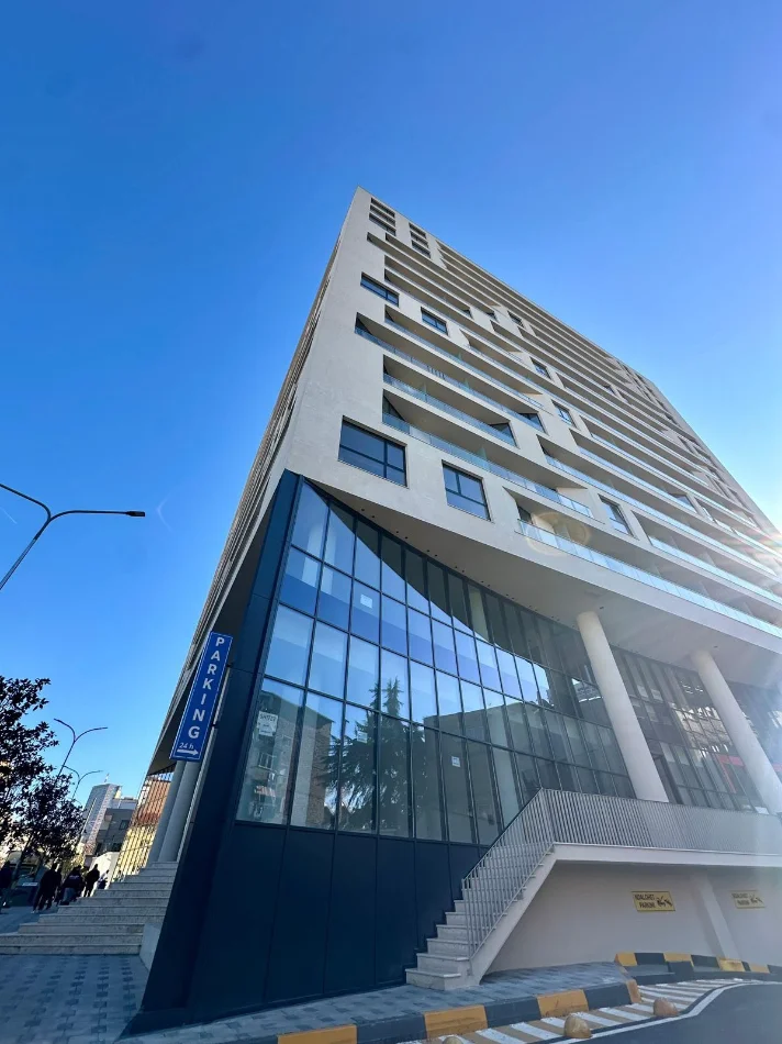 Tirane, shitet apartament 2+1 , 104 m² (Golden Tower)