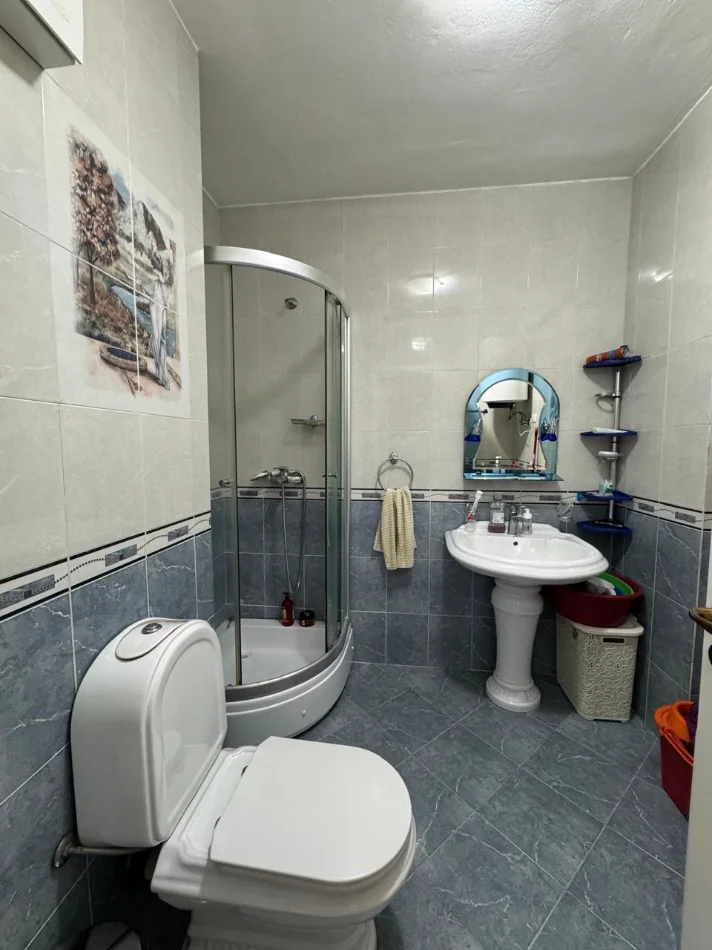 Tirane, shitet 1+1 , 59 m² 68.000 €