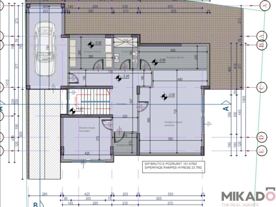 shitet , 550 m² 815.000 €