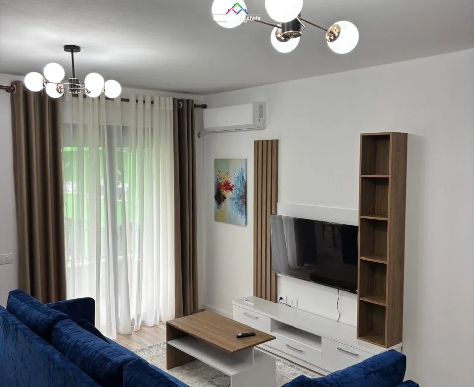 Tirane, jepet me qera apartament 1+1 Kati 7, 78 m² 580 € (5 maji)