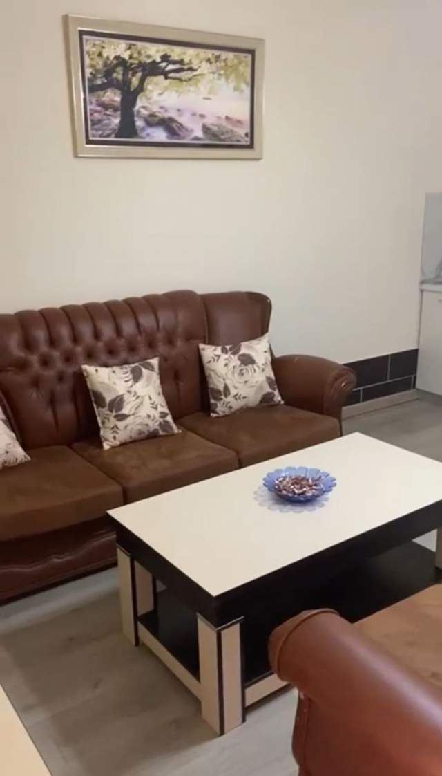 Tirane, jepet me qera shtepi 2+1 Kati 1, 90 m² 45.000 Leke (rruga besa)