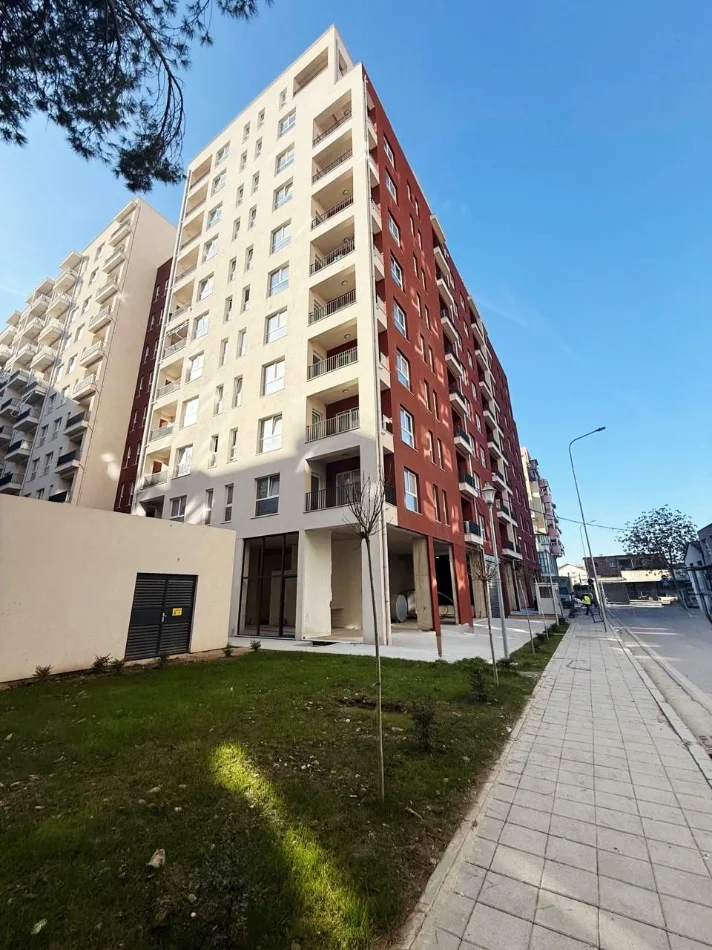 Tirane, shitet apartament 2+1 , 88 m² 149.500 € (Rezidenca Aura)