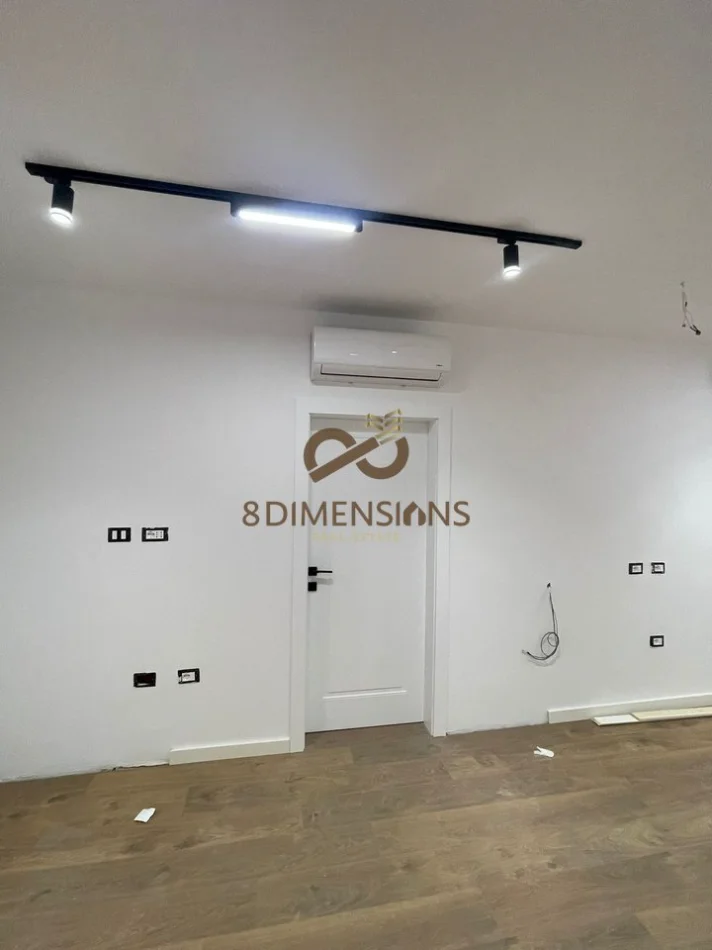 Tirane, shitet apartament 1+1 Kati 1, 67 m² (Rruga e Elbasanit)