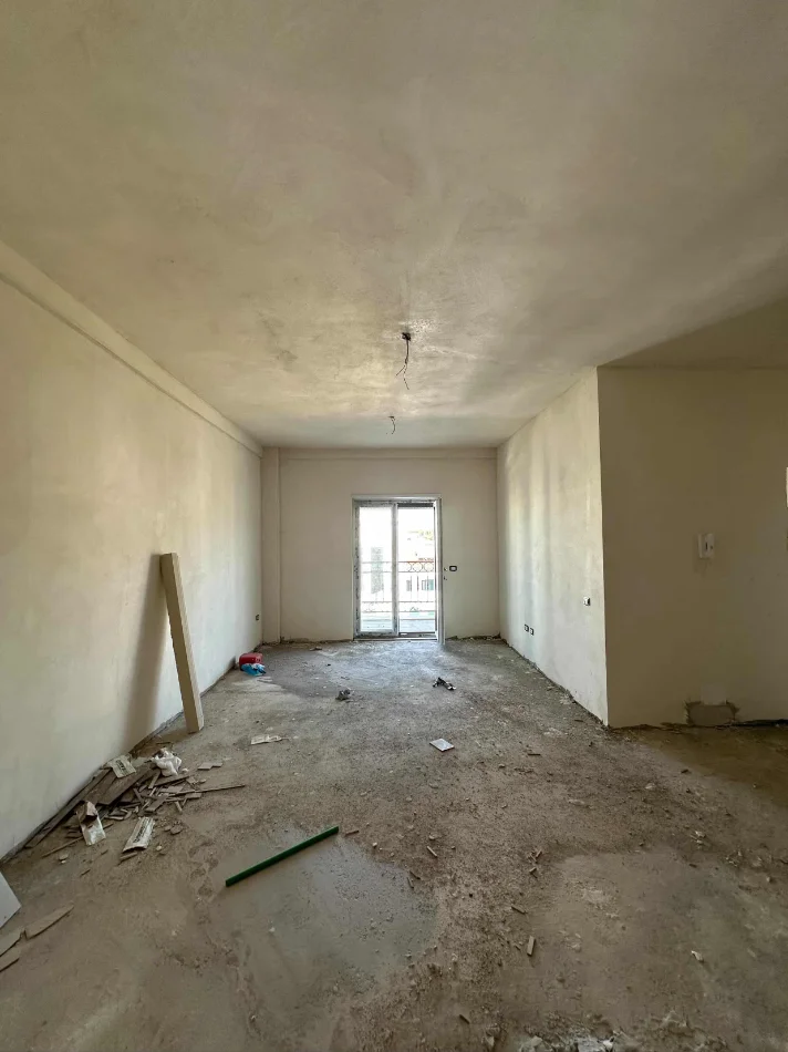 Tirane, shitet apartament 1+1+Aneks Kati 2, 76 m² 122.500 € (Porta Tirana e Re)