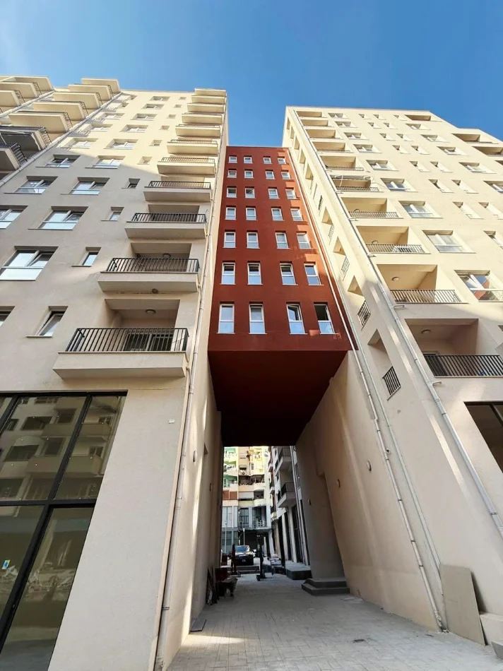 Tirane, shitet apartament 2+1 , 88 m² 149.500 € (Rezidenca Aura)