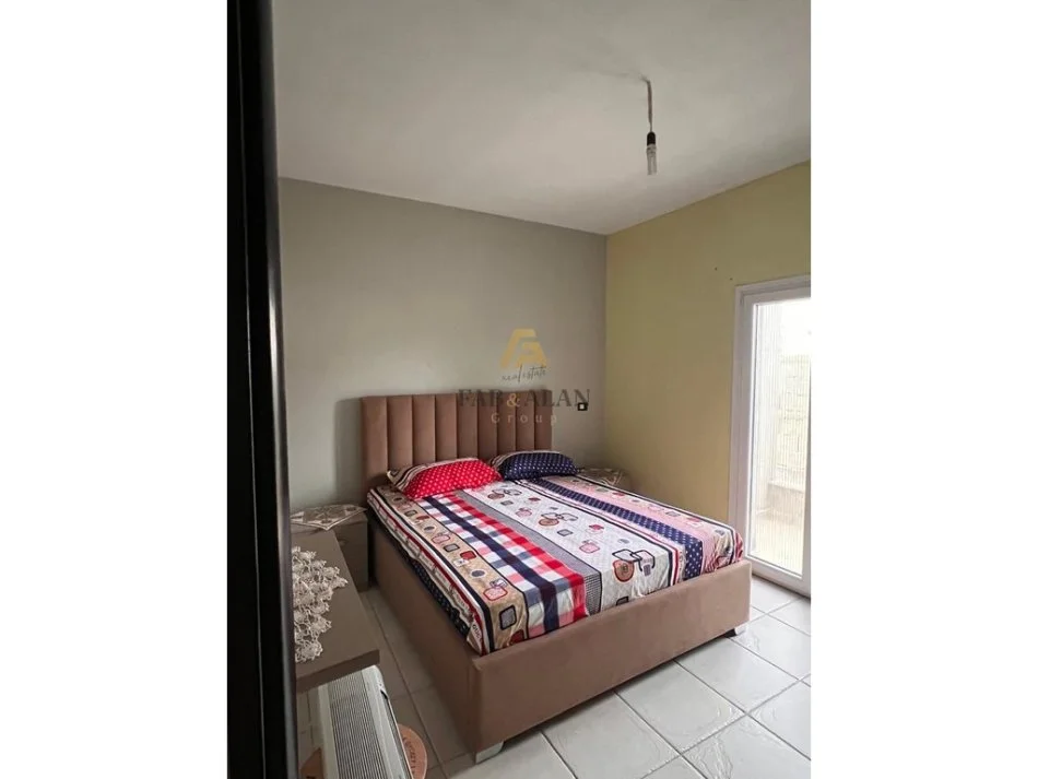 Pogradec, shitet Vile 4 Katshe , 750 m² 850.000 € (Pogradec)