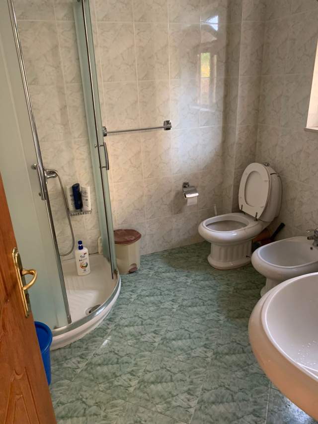 Tirane, jepet me qera Vile 2+1+BLK Kati 2, 600 Euro (prane cinco cavalli)