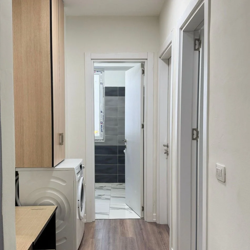 Tirane, jepet me qera apartament 2+1 Kati 5, 350 € (Vore, Pallatet e Reja)