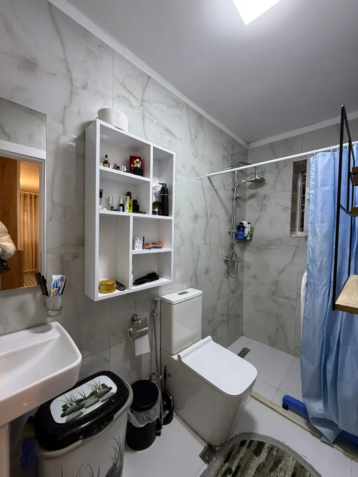 Tirane, shitet garsonier 1+1 , 34 m² 86.000 € (Ali Demi)