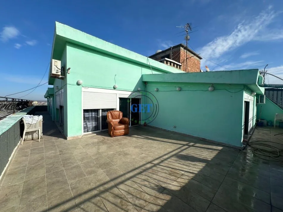 Durres, shitet 2+1+Ballkon Kati 6, 252 m² (Tregu i Vogel , Durres)