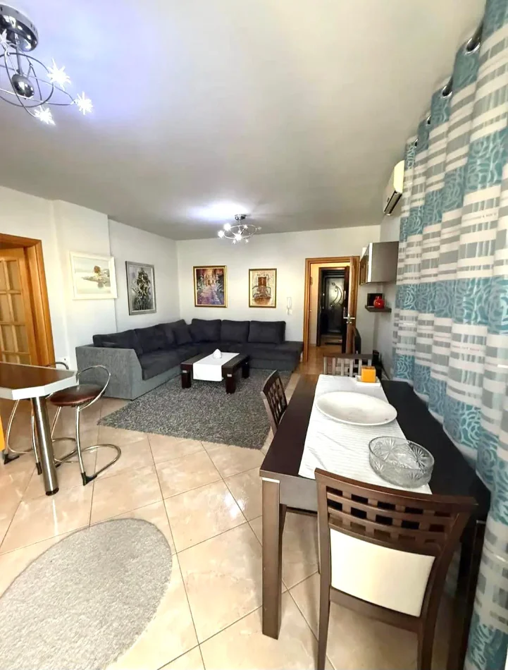 Tirane, shitet 2+1 , 91 m² 170.000 € (bulevardi Bajram Curri)