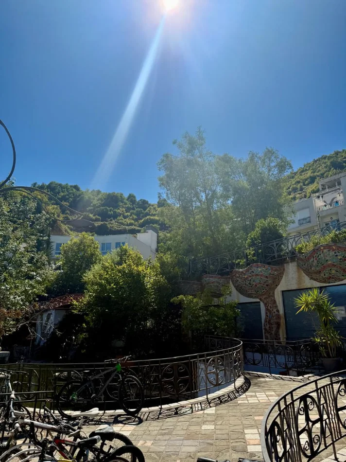 Tirane, shitet Vile 3+1 , 190 m² 299.000 € (kodra diellit 2)