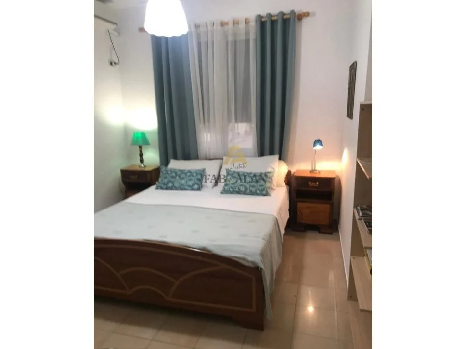 Tirane, jepet me qera apartament 2+1 Kati 7, 90 m² 800 € (Ish Blloku)