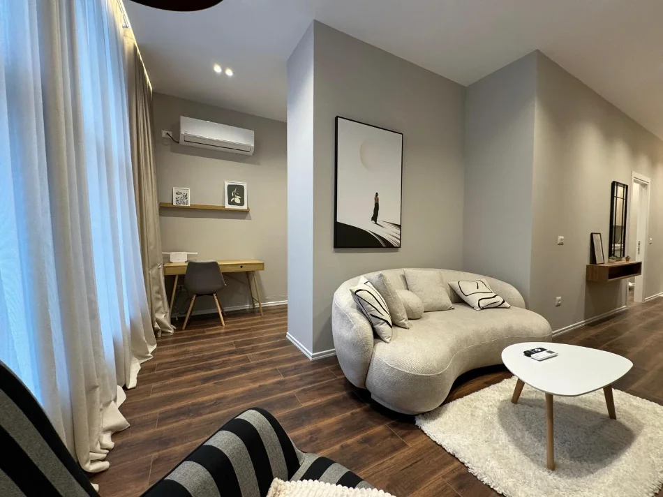 Tirane, shitet apartament 2+1 , 75 m² 179.000 €