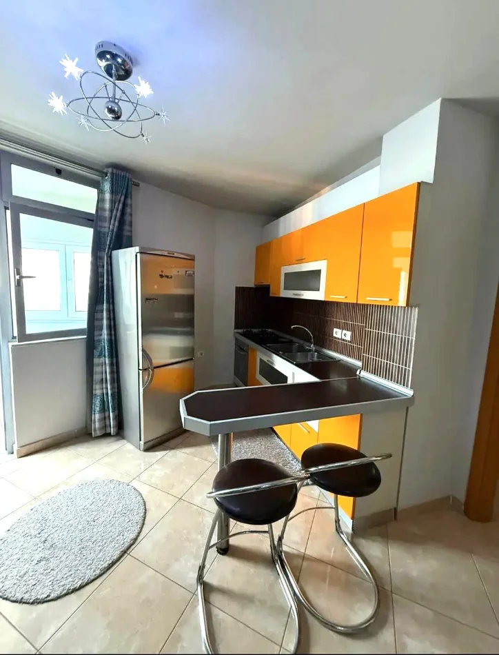 Tirane, shitet 2+1 , 91 m² 170.000 € (bulevardi Bajram Curri)