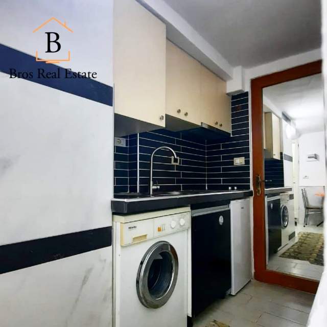 Tirane, jepet me qera garsonier Kati 1, 37 m² 280 Euro
