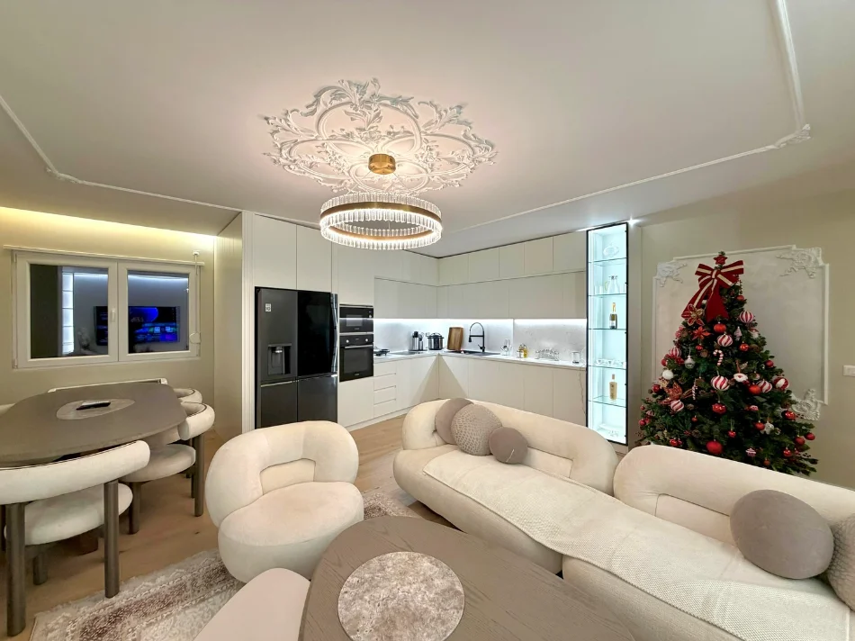 Tirane, shitet apartament 2+1 , 125 m² 410.000 € (Rruga e bogdaneve)