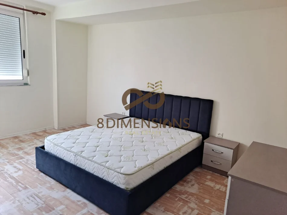 Tirane, jepet me qera apartament 2+1 Kati 2, 85 m² 55.000 € (Stacioni i Trenit)