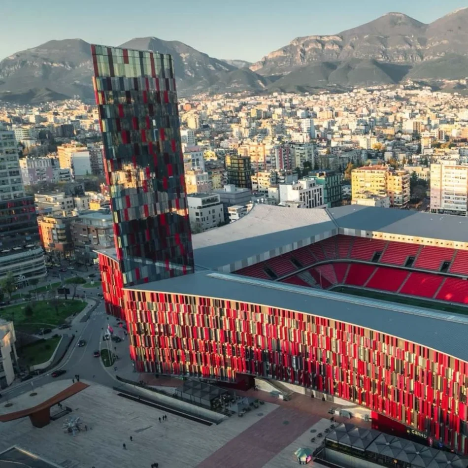 Tirane, shitet apartament 2+1 , 106 m² 300.000 € (Stadiumi Arena)