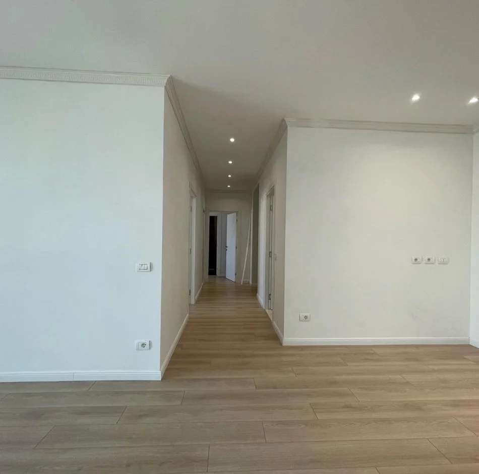 Tirane, jepet me qera apartament 2+1+Ballkon Kati 7, 100 m² 550 € (ASTIR TE Eglo)