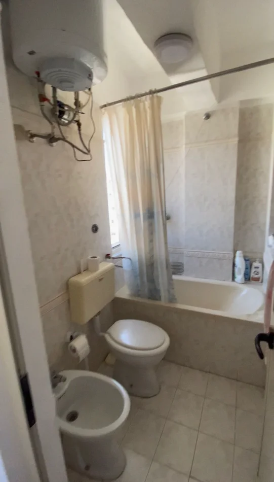 Durres, shitet apartament 3+1+Ballkon Kati 5, 75 m² 120.000 € (Egnatia)