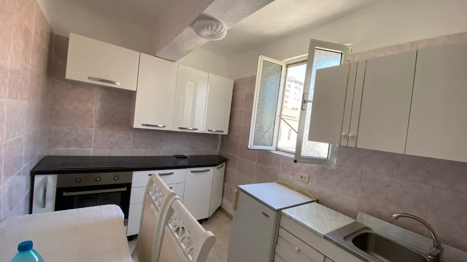 Durres, shitet apartament 3+1+Ballkon Kati 5, 75 m² 120.000 € (Egnatia)
