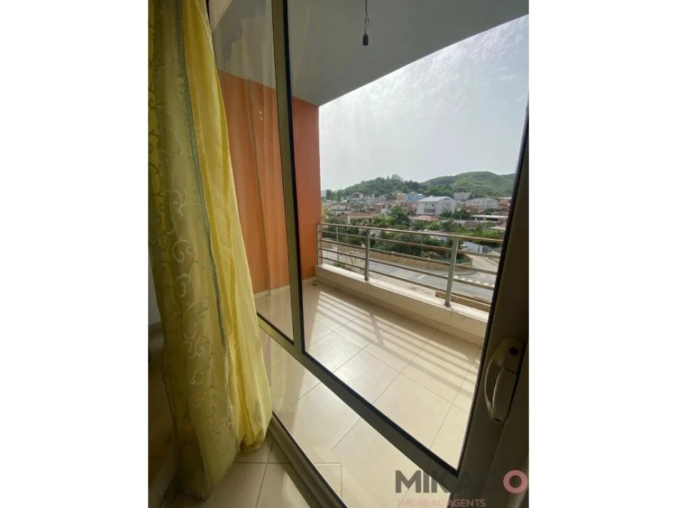 shitet , 81 m² 115.000 €