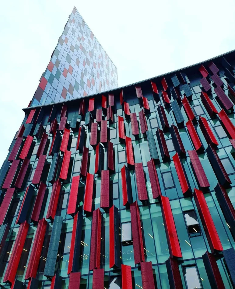 Tirane, shitet apartament 2+1 , 106 m² 300.000 € (Stadiumi Arena)