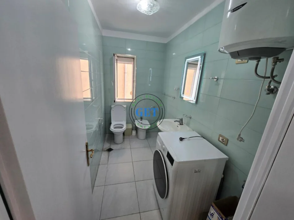 Durres, shitet apartament 2+1+Ballkon Kati 2, 92 m² (Muzeumi)